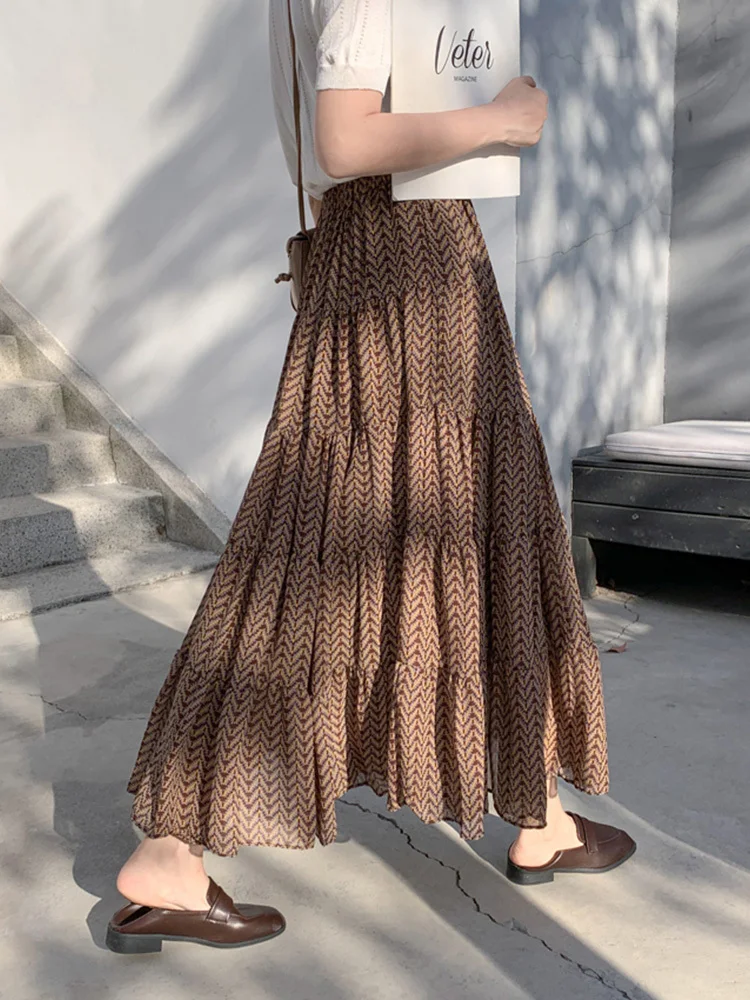 Осенняя длинная шифоновая юбка средней длины с цветочным рисунком, черные плиссированные универсальные юбки, расклешенная одежда макси, одежда в стиле харадзюку